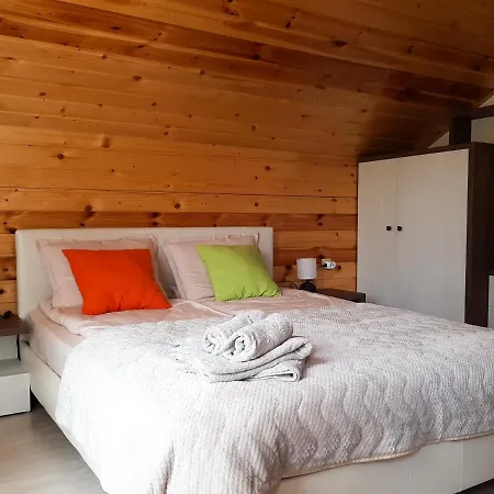 Къща за гости Belle Vie 4*